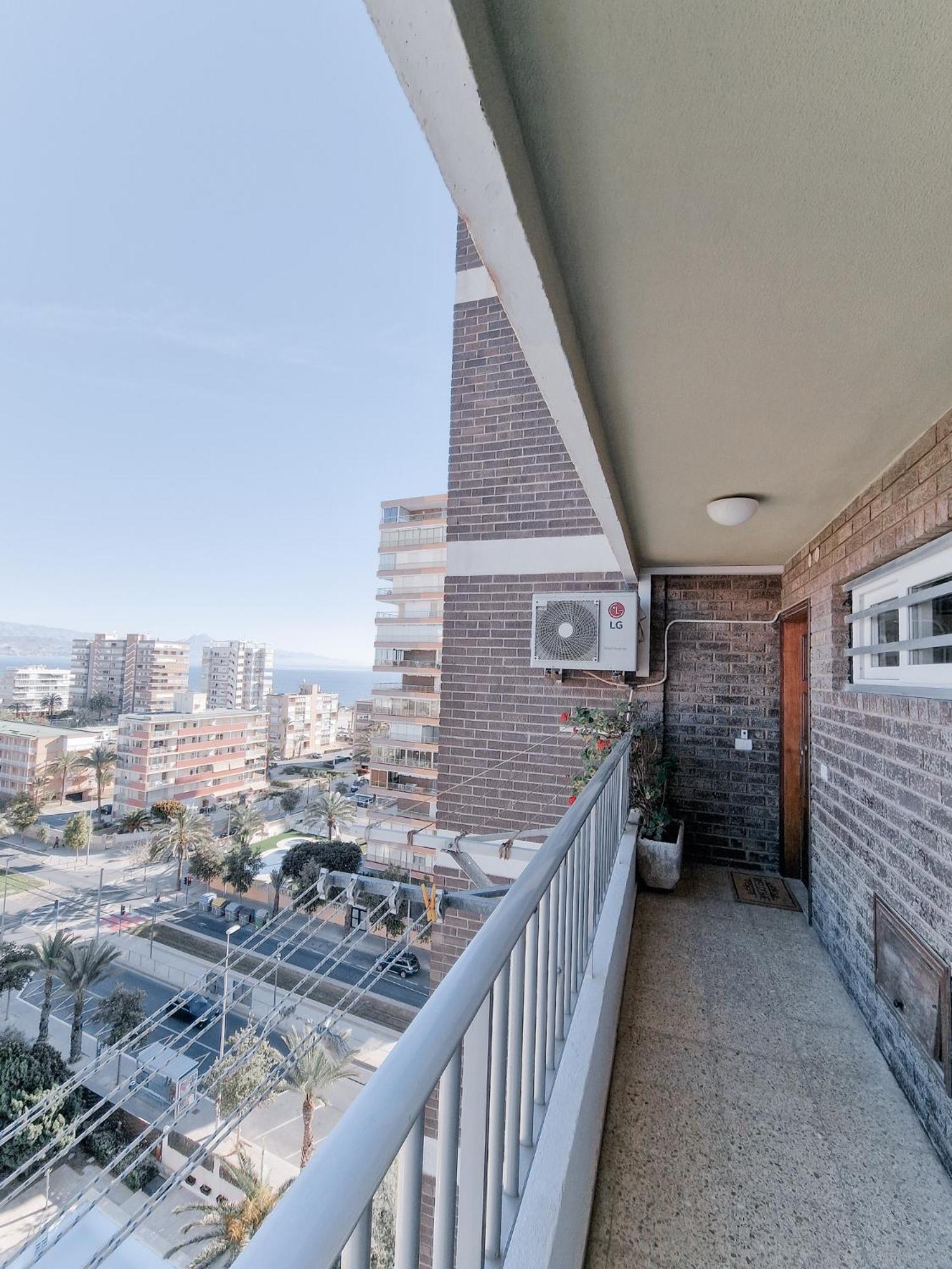 Sea Apartment Alicante Exterior photo